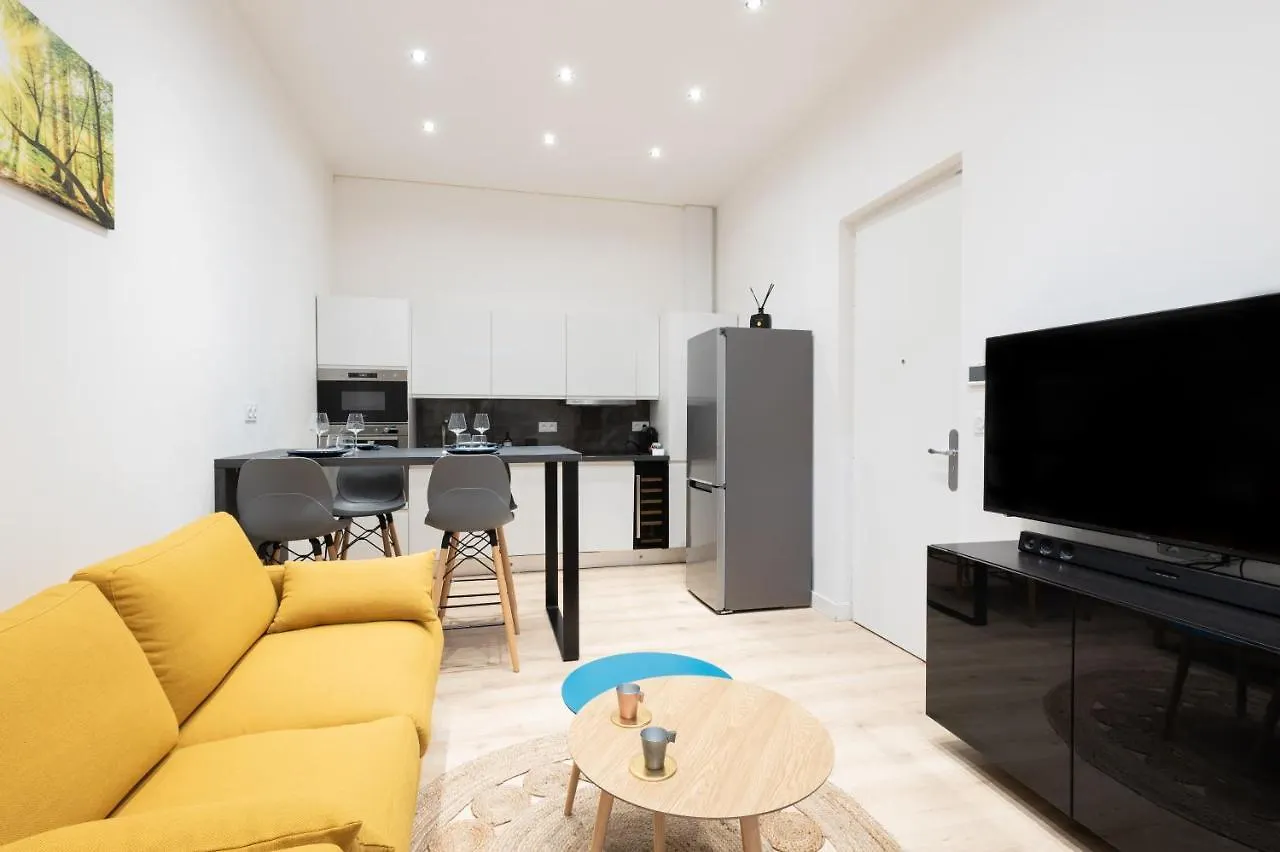Le Notre Dame - Petit Cocon Dans Lyon 6Eme Apartment France